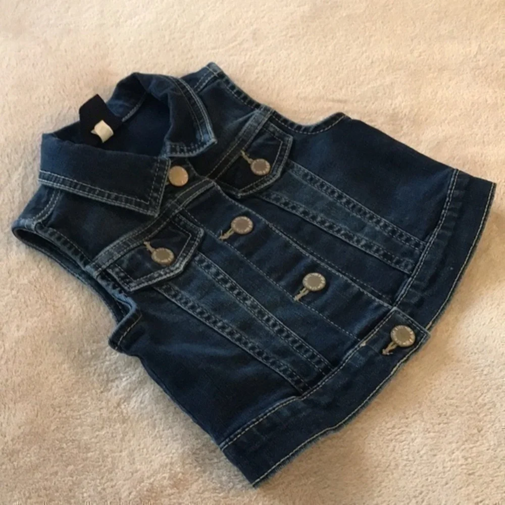 Genuine Kids from OshKosh Demin/Jean Vest Size 3T Dark Blue